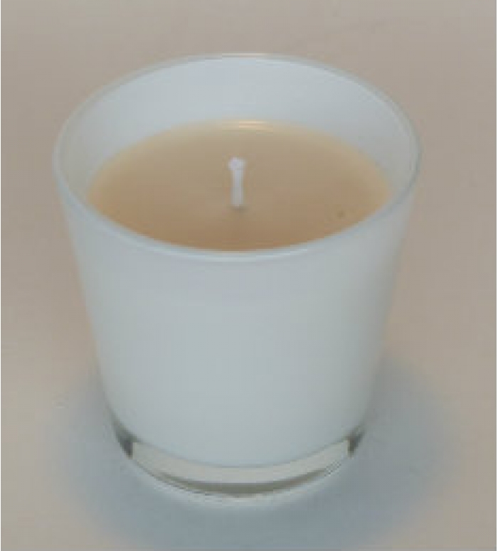 Cassia | Geurkaars soja in wit glas Sandalwood 25u. / 2 ST